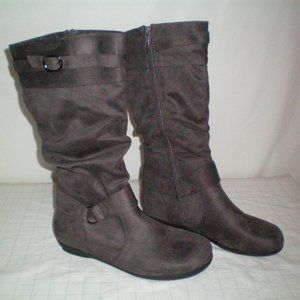 Women’s Boots Slouch Below The Knee High New 9 Med